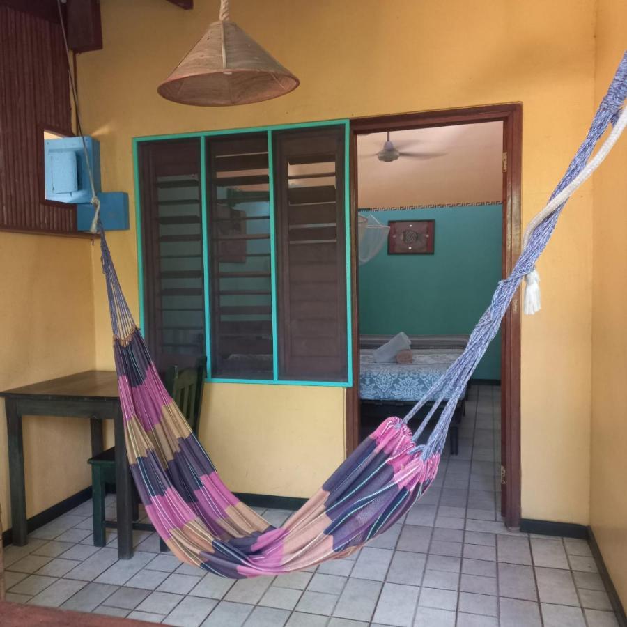 Cabinas Guarana Puerto Viejo de Talamanca المظهر الخارجي الصورة