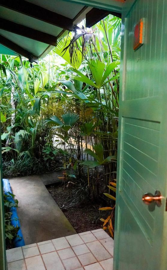 Cabinas Guarana Puerto Viejo de Talamanca المظهر الخارجي الصورة