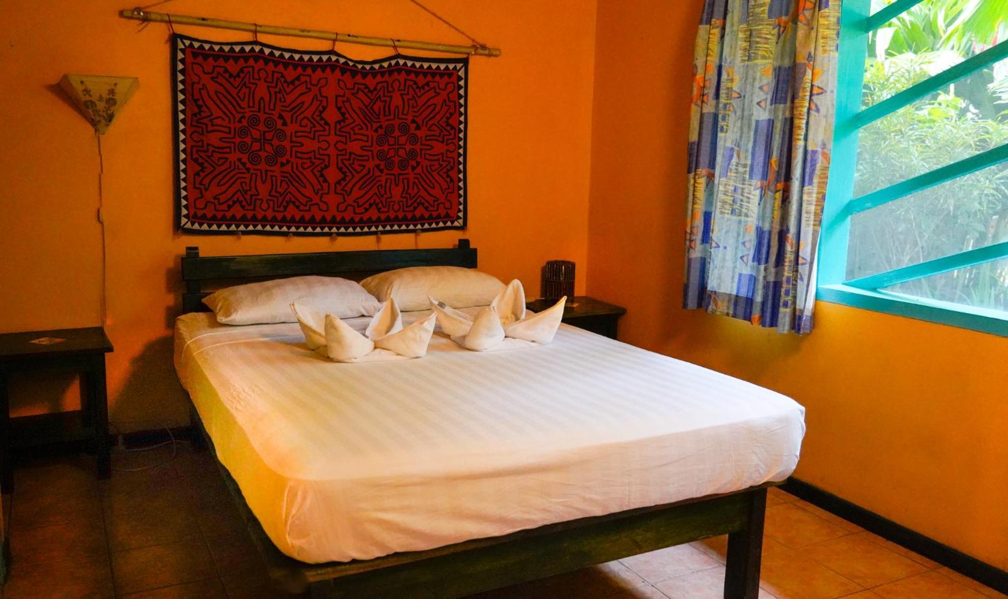 Cabinas Guarana Puerto Viejo de Talamanca المظهر الخارجي الصورة
